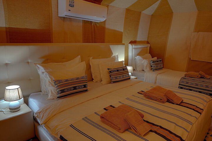 Room 35 of 80