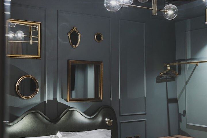 Room 70 of 181