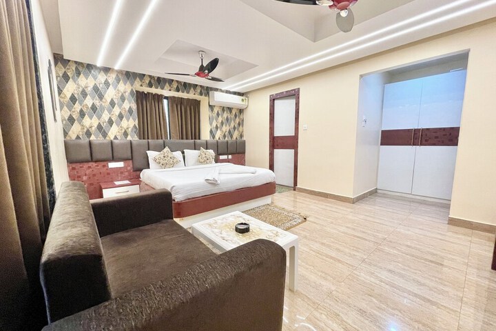 Room 66 of 159