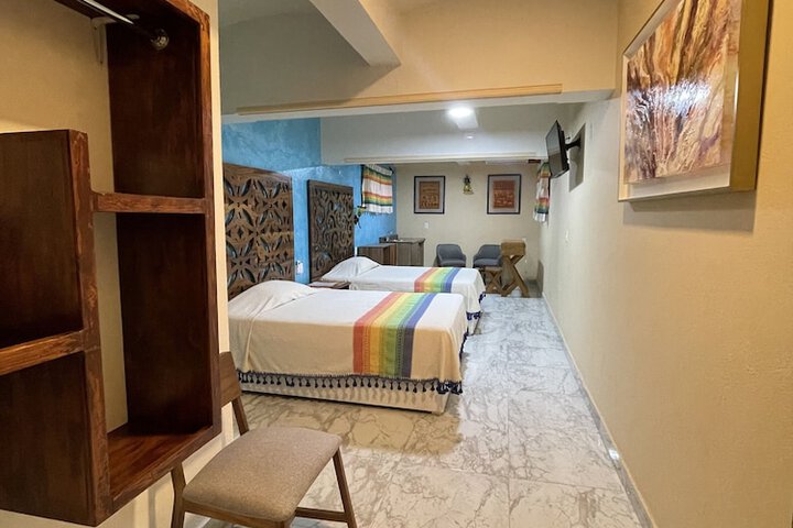 Room 20 of 47