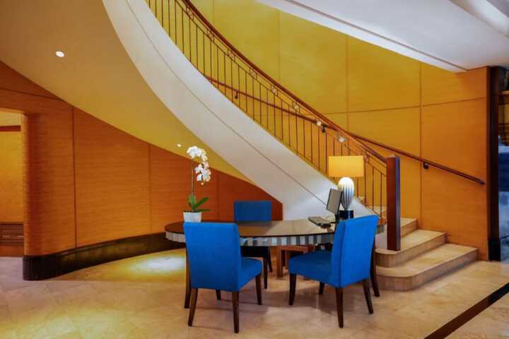 Hotel Interior 4 of 59