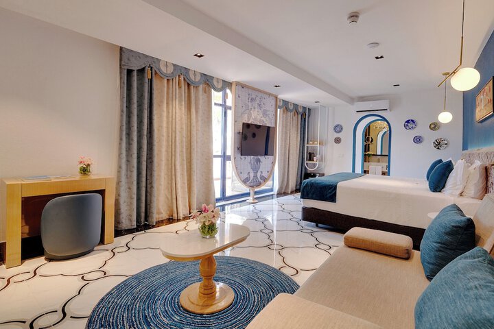 Room 5 of 54