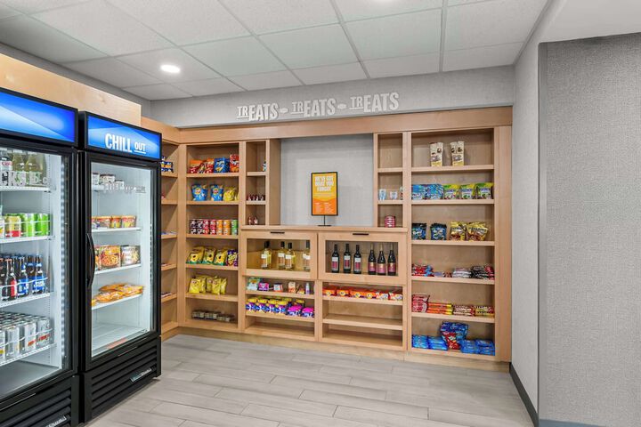 Snack bar