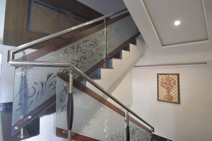 Hotel Interior 96 of 111