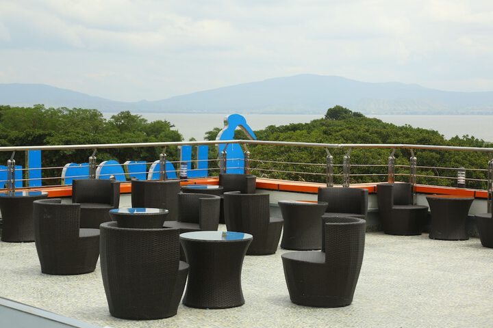 Terrace/Patio 12 of 30
