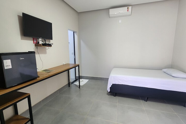 Room 16 of 52