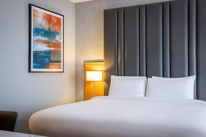 Room 20 of 100
