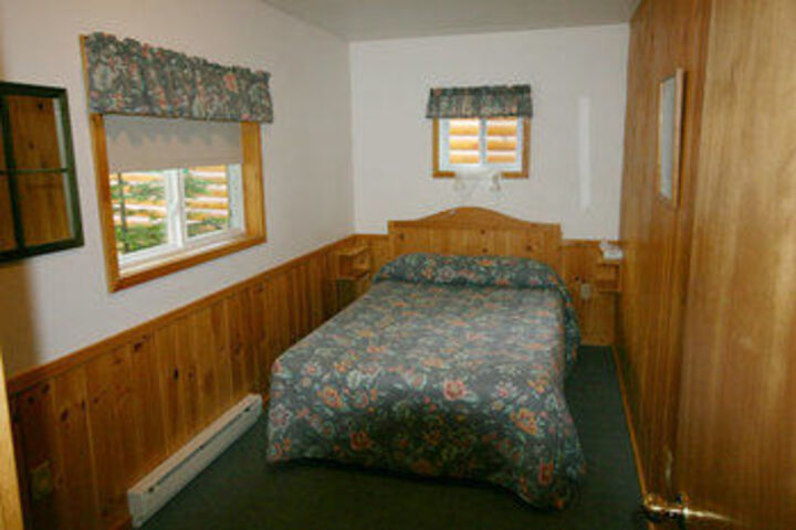 Room 5 of 42