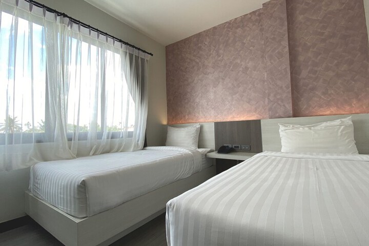 Room 26 of 79