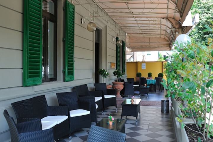 Terrace/Patio 62 of 63