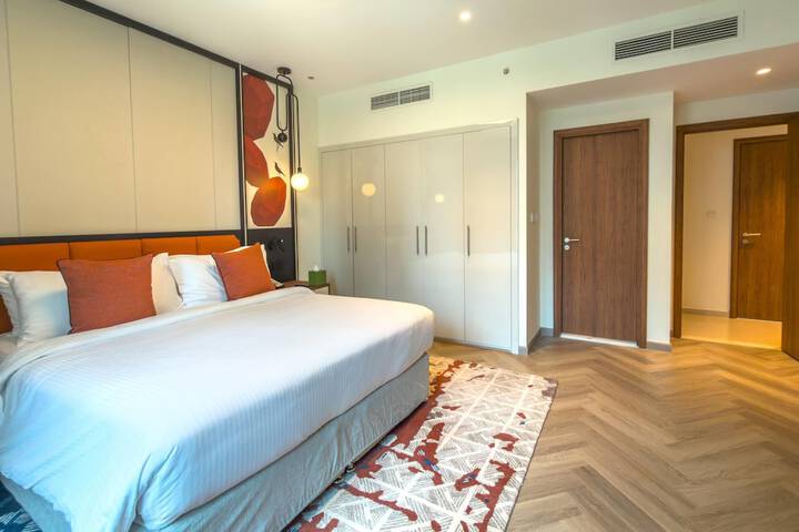 Room 65 of 179