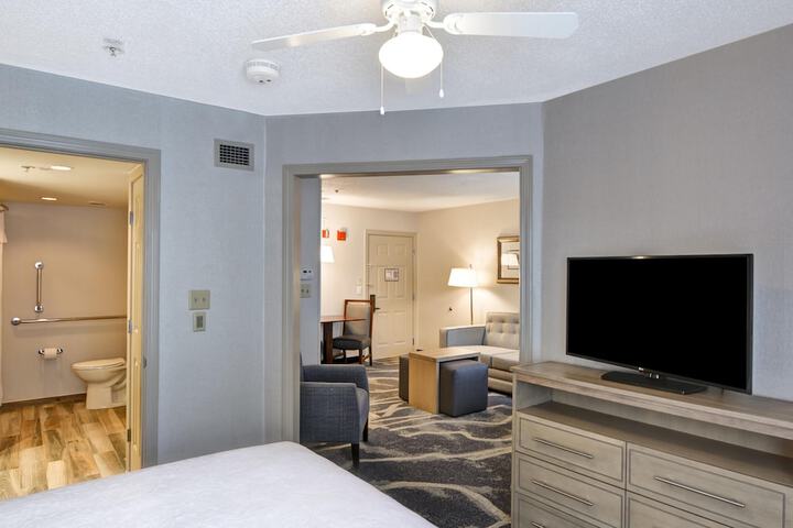 Room 18 of 40
