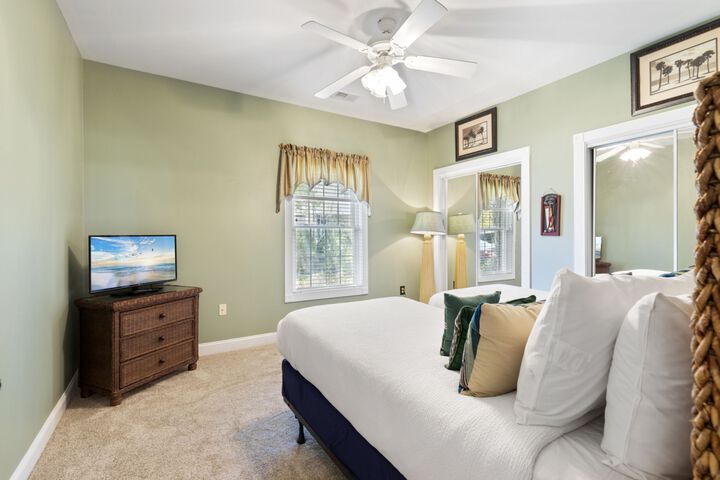 Room 9 of 16