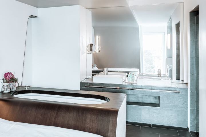 Bath Interior