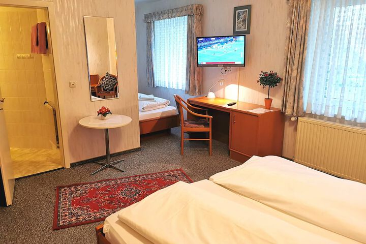 Room 18 of 52