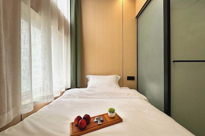 Room 5 of 67