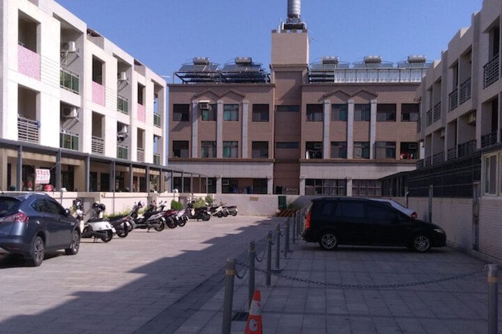 Hotel 7 of 23