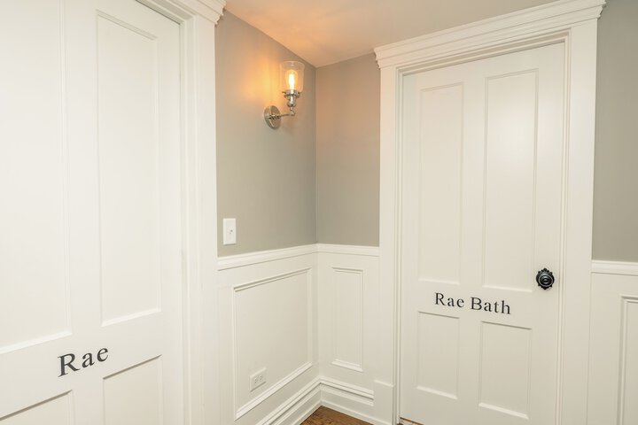 Room 74 of 83