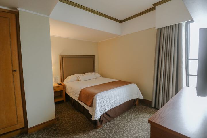 Room 17 of 125