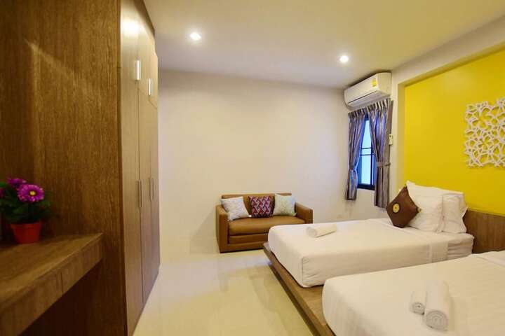 Room 16 of 47
