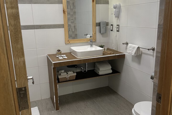 Room 118 of 167