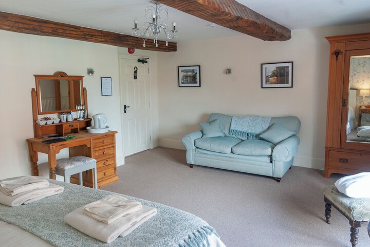 Room 4 of 45