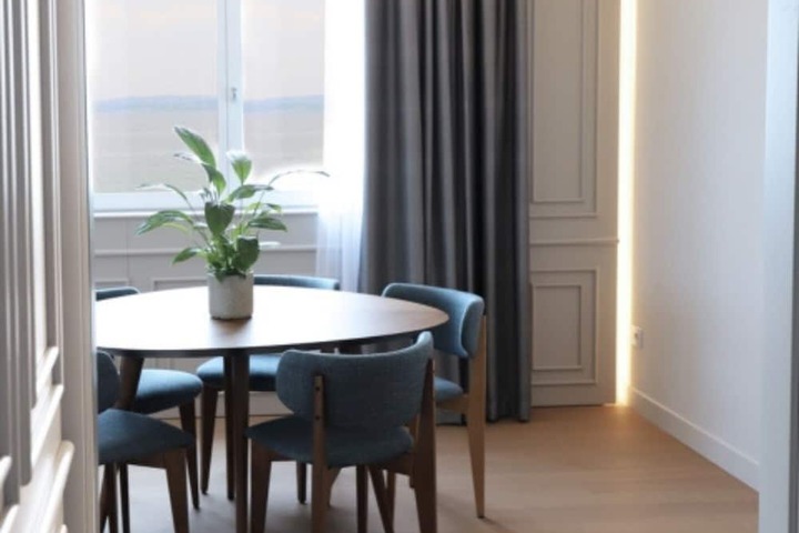 Room 17 of 75