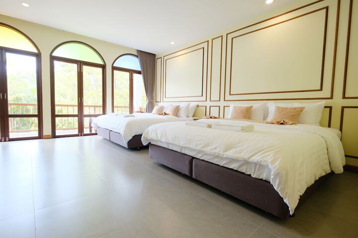 Room 26 of 260