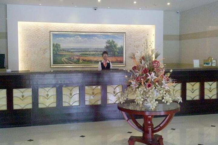 Hotel Interior 5 of 7