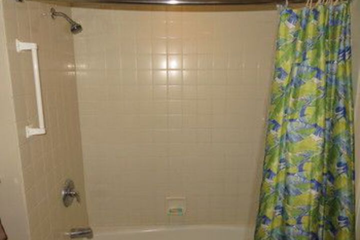Room 56 of 268