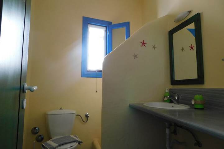 Room 26 of 42
