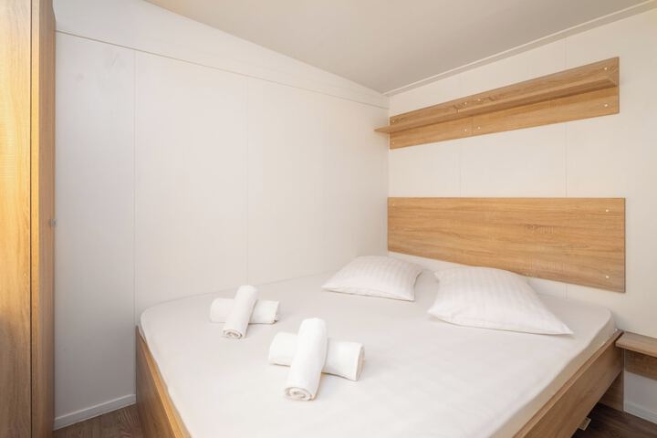 Room 11 of 71