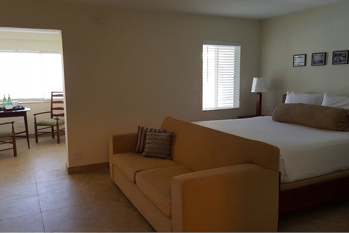 Room 15 of 85