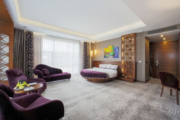 Room 8 of 57