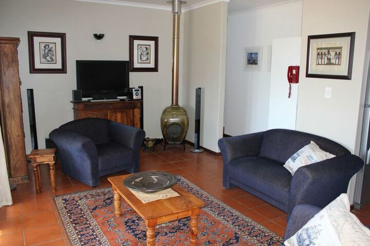 Room 8 of 13
