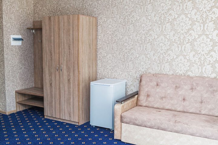 Room 23 of 72