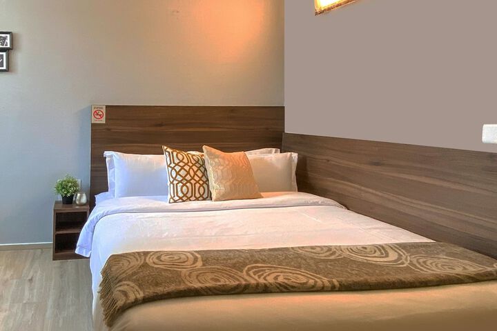 Room 14 of 56