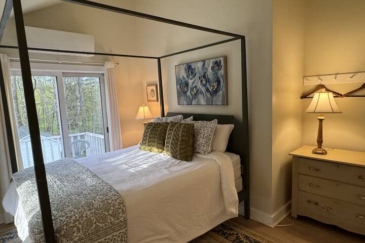 Room 48 of 182