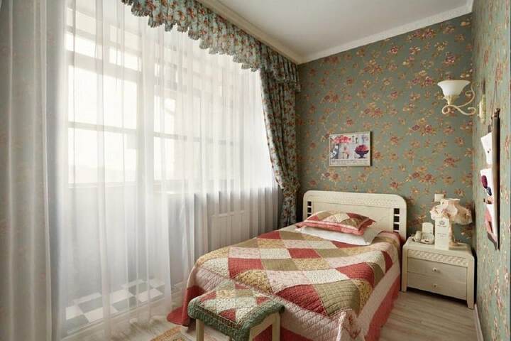 Room 35 of 91