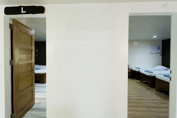 Room 56 of 246