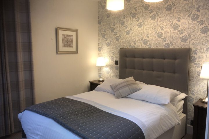 Room 16 of 30