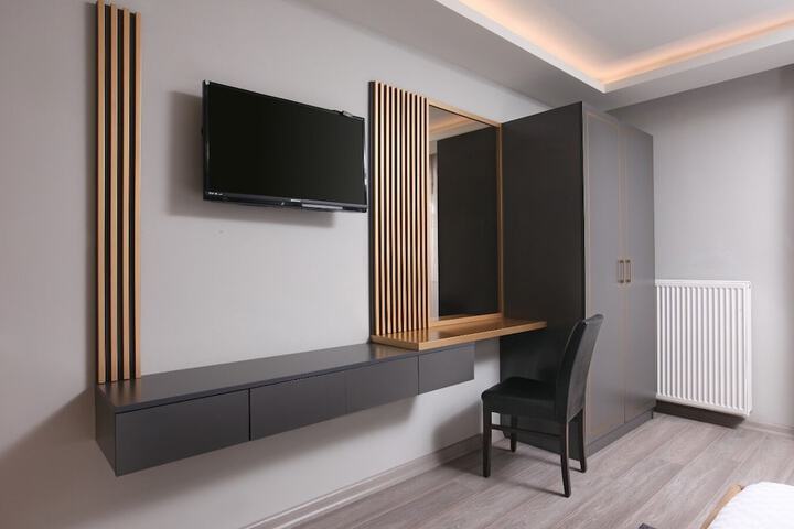 Room 15 of 39