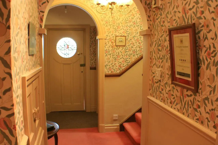 Hotel Entry