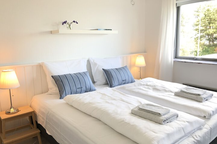 Room 4 of 55