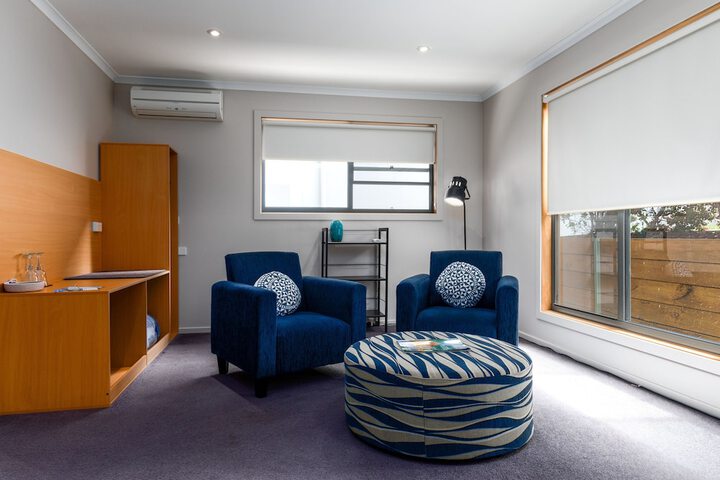 Room 10 of 48