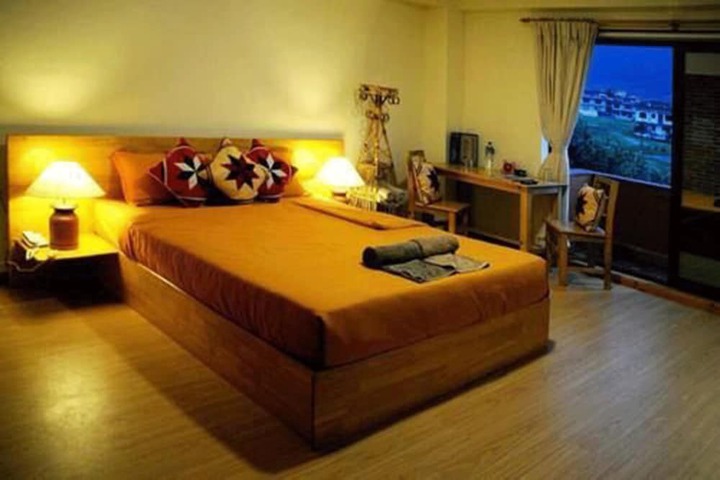 Room 7 of 25
