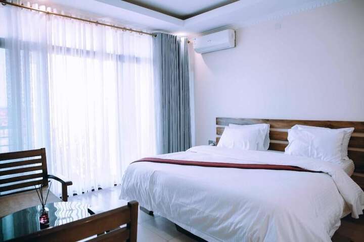Room 3 of 57