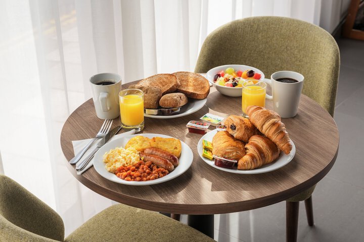 Breakfast/Coffee Service 36 of 42