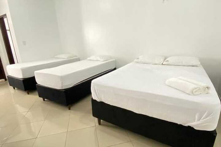 Room 8 of 27