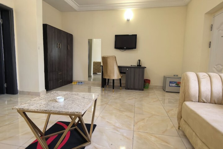 Room 15 of 45